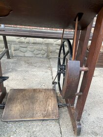 Šicí stroj Bobbin - 3