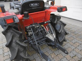 Malotraktor YANMAR F6D - 3