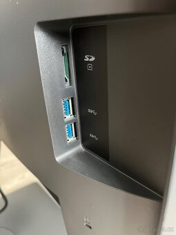 BenQ SW240 + stínítko SH240 - 3
