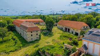 Prodej pozemku k bydlení, 18484 m², Zvoleněves - 3