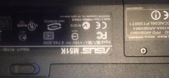 Prodám Notebook Asus Na díly nebo opravu cena:300Kč - 3