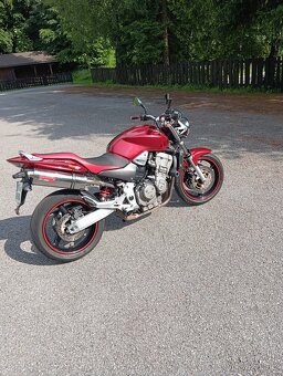 Honda Hornet 900 - 3