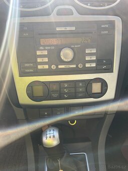 Ford focus 1.8i - 3