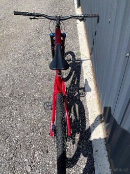 Trek Slash 9.7 Cobra Blood to Magenta Fade, Carbon - 3