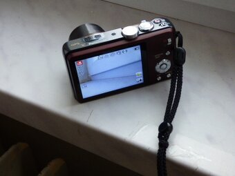 Panasonic  TZ 30 - 3
