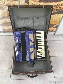 Akordeon Lignatone Accord III - 3