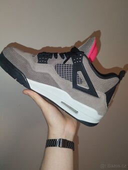 Jordan 4 | Taupe Haze - 3
