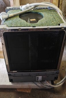 Vestavná myčka Bosch - 3