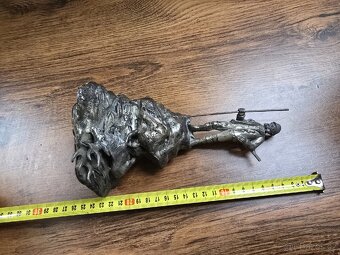 FRANTIŠEK JOSEF VELKÁ KOVOVÁ SOCHA- CÍSAŘE NA LOVU - 3