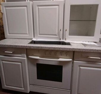 Krásná venkovská kuchyně se spotřebiči,5456 - 3