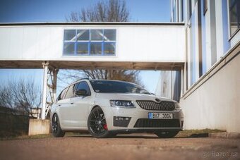 Škoda Octavia 3RS TSI - 3
