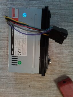 Dvě funkční autorádia - 3