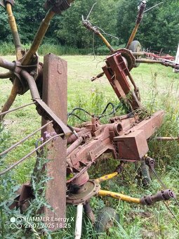 Obraceč sena OZ4 - 3