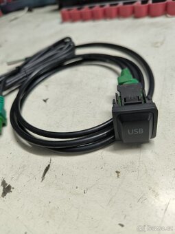 USB vstup pro VW golf 6 - 3