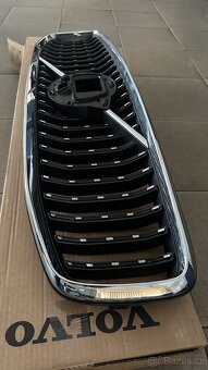 přední maska Volvo S,V 90 - 3