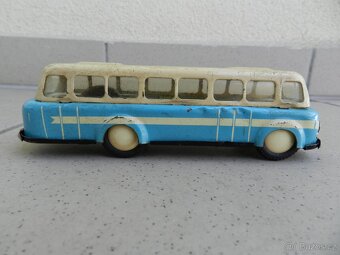 AUTOBUS ŠKODA RTO 706 - OMNIA r. 1968 - 3