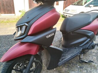 Yamaha rayzr - 3