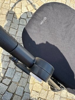 Cybex Gold Eos Lux - 3