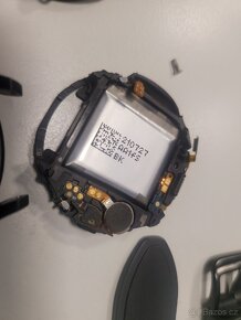 Náhradní díly na Samsung Galaxy Watch 4 Classic - 3