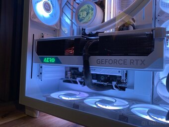 Herní PC Ryzen 7 7700 + RTX 4080 Super + 32GB RAM - 3