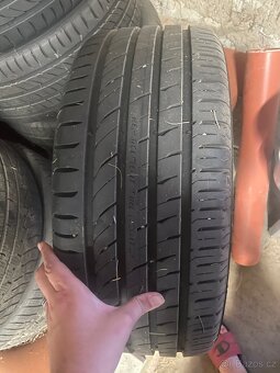 225/45 r17 y xl - 3