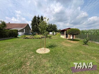 Prodej rodinného domu v Hořiněvsi, část Žíželeves - 3
