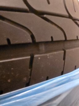Letní pneu 245/45 R18 - 3