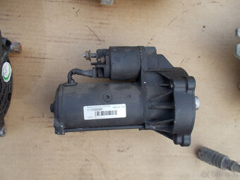 Náhradní díly Peugeot 407 2.0HDI RHR - č. 3 - 3