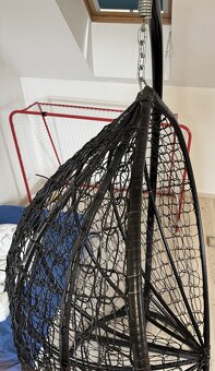 Houpací vajíčko se stojanem - 3