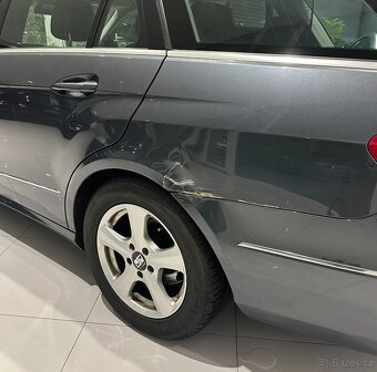 Mercedes-Benz Třídy E,  2.2 Diesel 6-MT Ojeté, 8/2010, 305 2 - 3