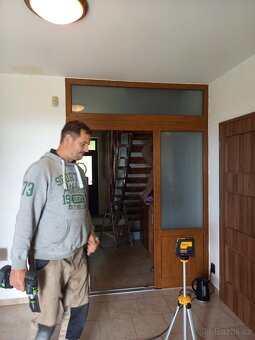 Plastová prosklená stěna s dveřmi - použitá - Rezervováno - 3