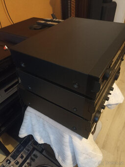 Sestava NAKAMICHI: Amplifier 2 + Tuner 2 + CD Player 4 - 3