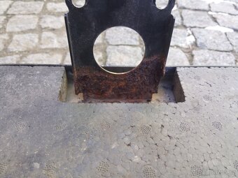 GOLF PLUS - výztuha předního nárazníku - 3