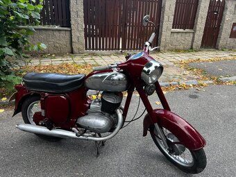 Jawa 250/559 - 3