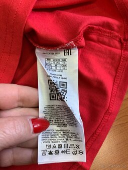Tričko Guess - 3