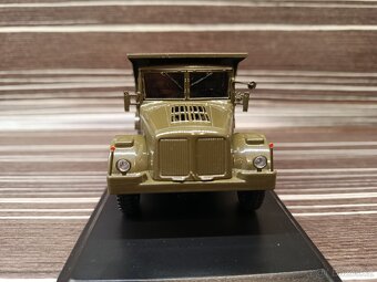 Tatra 147 DC 5 1:43 - 3