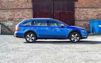 Škoda Octavia Combi SCOUT 2.0 TDI 4x4 - 3
