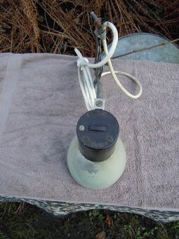DÍLENSKÁ RETRO LAMPA - 3