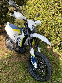 Husqvarna 701 SM Supermoto 2018 - 3