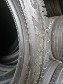 245/40R19 94W P-Zero (PZ4) Luxury Seal Inside PIRELLI - 3
