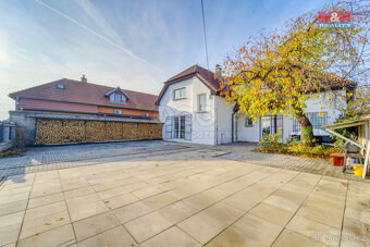 Prodej domu s kancelářemi a prodejnou, 215 m², Zeleneč - 3