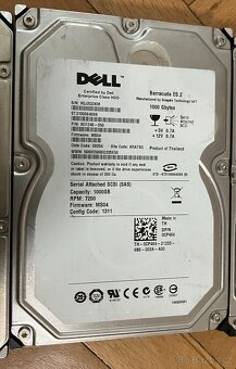 SAS SCSI 3,5" disky DELL a Seagate 1+1+0,4 TB, cena za vše - 3