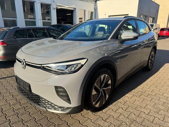 VW ID.4 Pure 125kW 64tkm Navigace Webasto DAB Full LED - 3