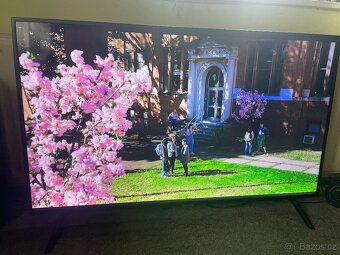 Smart LED TV Samsung - 3
