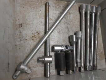gola 1/2" ořechy,nastavce,kloubky - 3