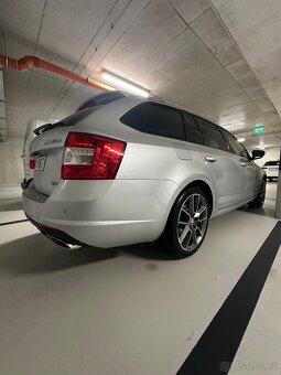 Škoda Octavia III RS 2.0TSI - 3