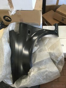 Prodám LP a PP blatník Fiat Linea - 3