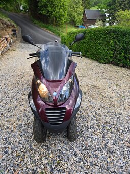 Piaggio MP3 RL 250 - 3