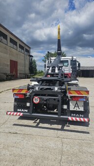 MAN TGM 18.340 Hákový nosič kontejnerů PALFINGER - 3