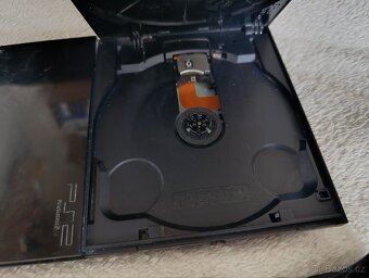 PlayStation 2 + Hry - 3